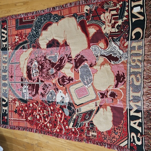 Fieldcrest Red Holiday Blanket Santa Design - Picture 2 of 9